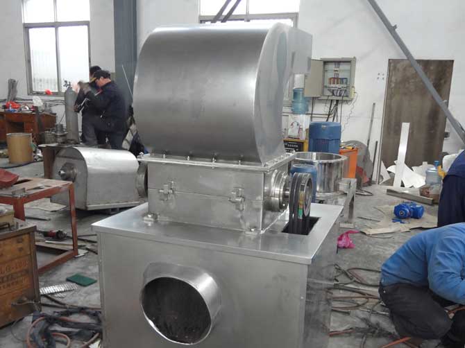 CSJ系列粗粉碎機